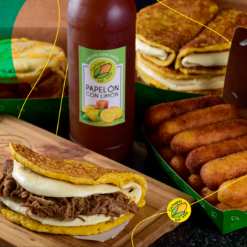 cachapa con carne mechada y queso y papelon con limon